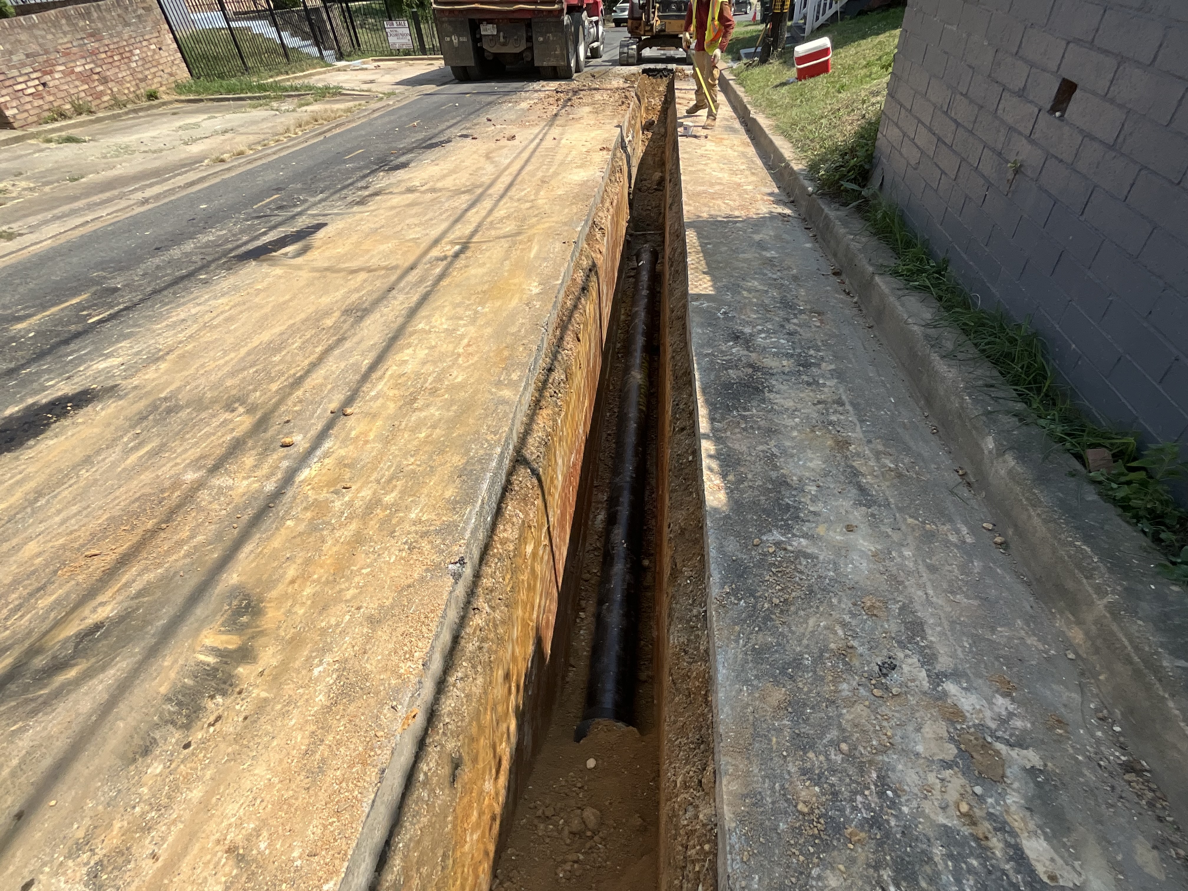 SMALL DIAMETER WATER MAIN REPLACEMENT PROJECT Georgetown, Burleith, and Hillandale Neighborhoods  ADVISORY NEIGHBORHOOD COMMISSION 2E