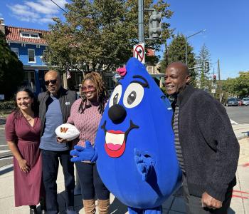 Group Photo with homeowner 