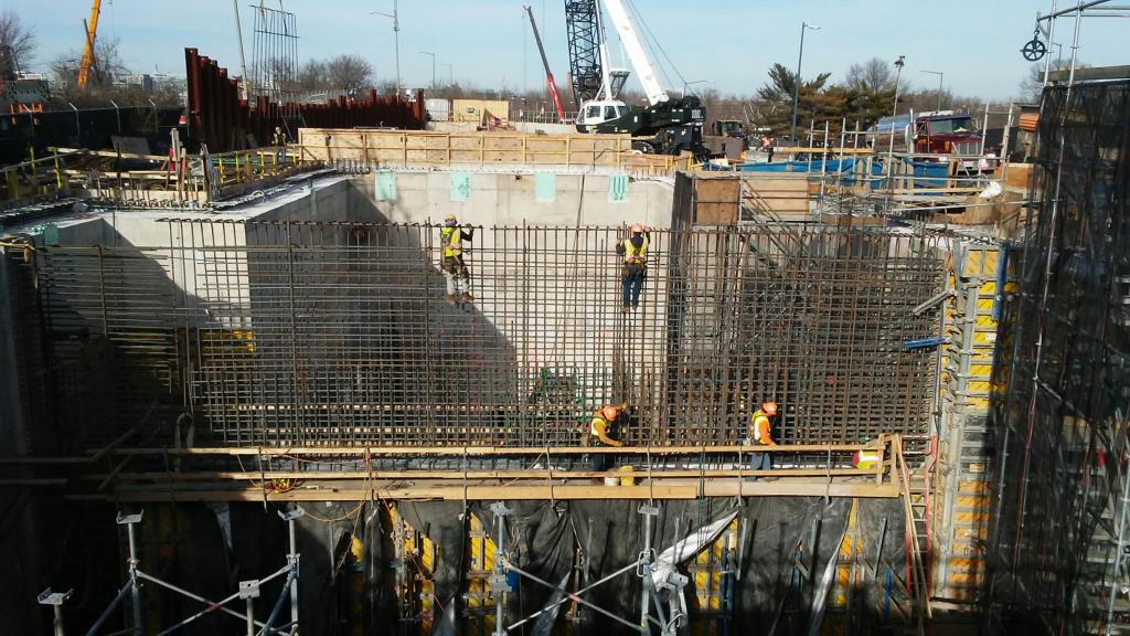 Tying Steel at Poplar Point